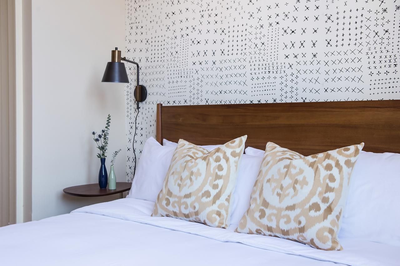 One-bedroom On S Carrollton Avenue Apt 2 By Sonder