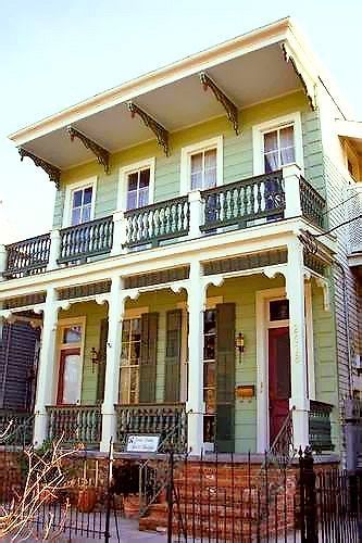 Garden District Bed & Breakfast 3*