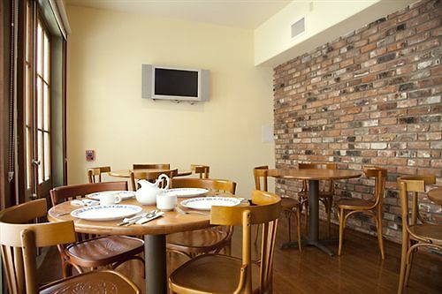 The Prytania Oaks Inn