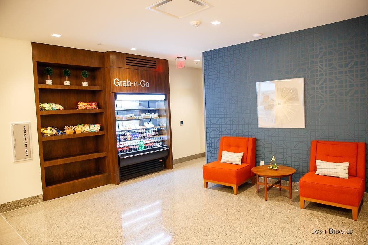 Alder Uptown Hotel