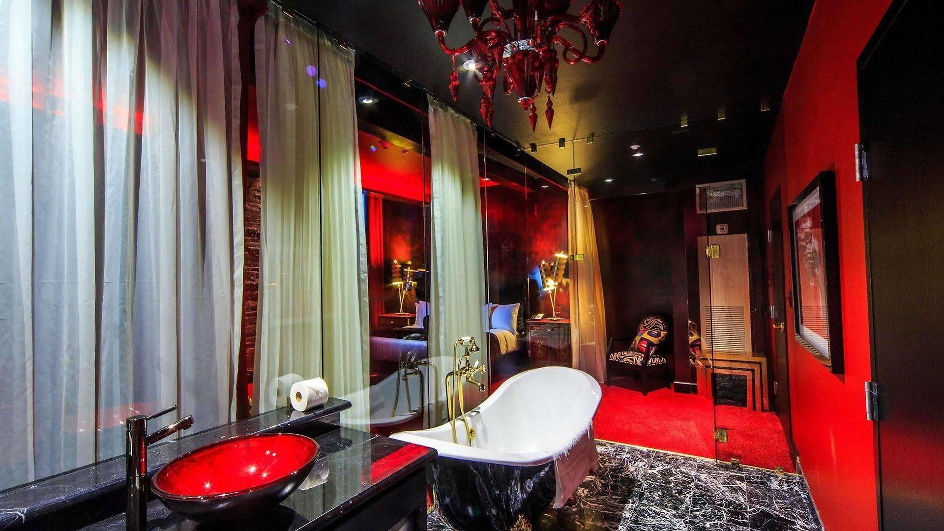 The Saint Hotel, New Orleans, French Quarter, Autograph Collection 4*
