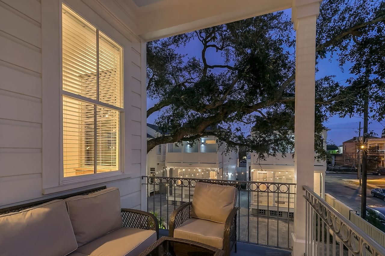 Spacious 2br In Prime Garden District Location W Pool * New Orleans