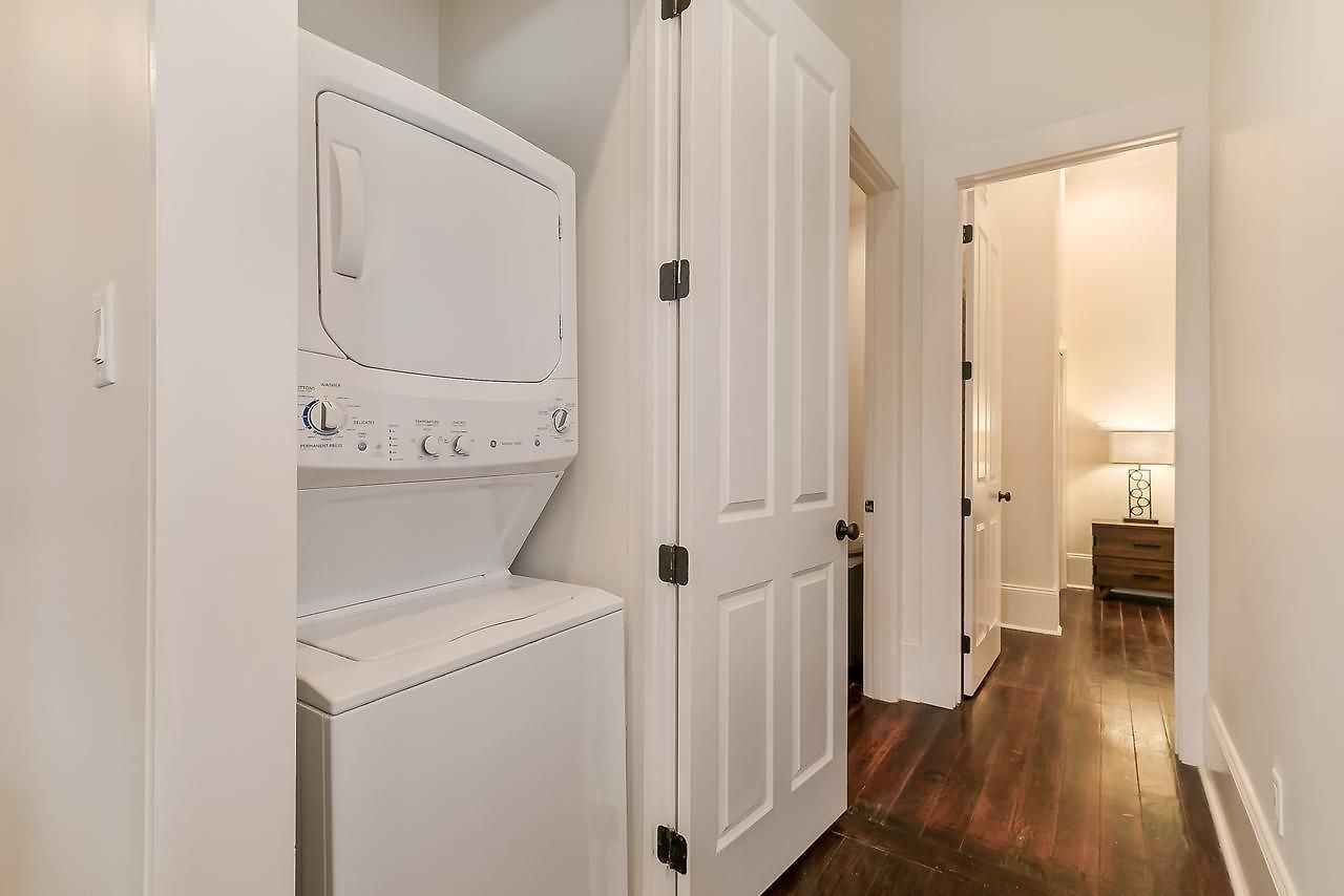Spacious 2br In Prime Garden District Location W Pool New Orleans
