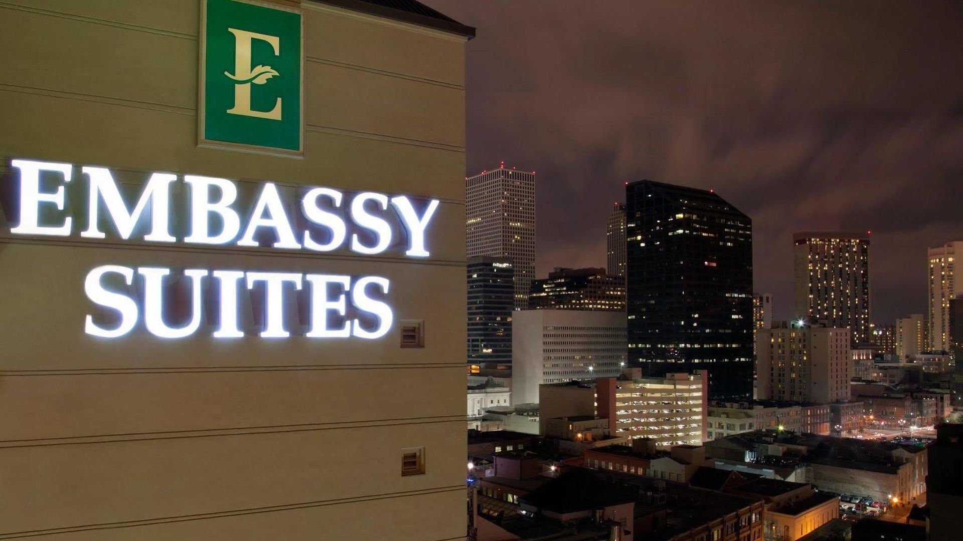 Embassy By Hilton Convention Center Hotel 3*