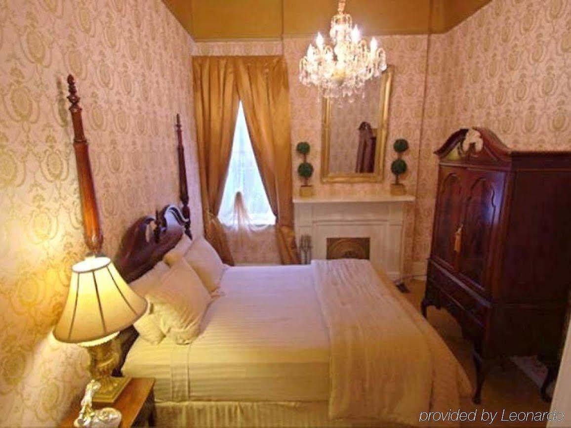 Inn Cornstalk 3*