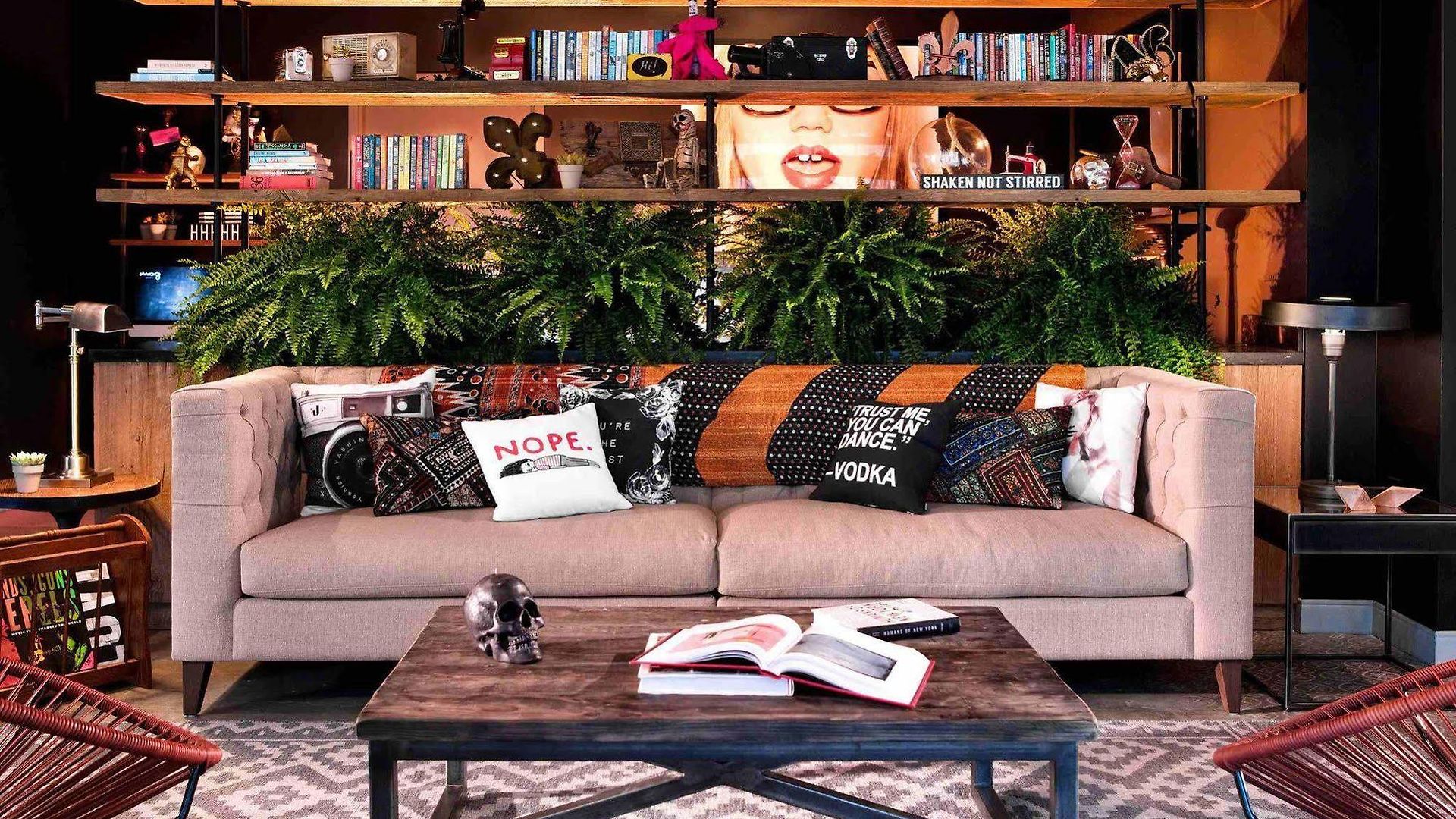 Hotel Moxy Downtown/french Quarter Area