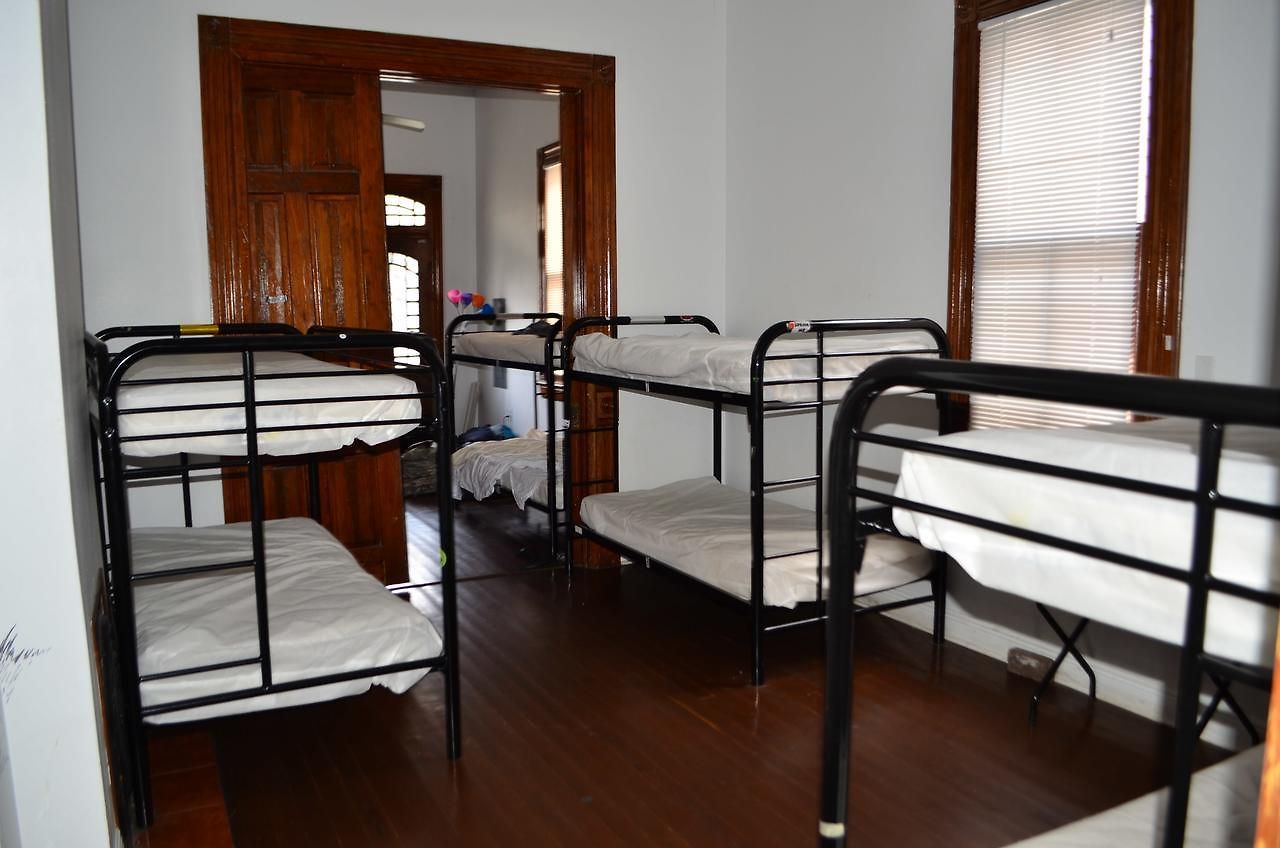 Hostel India House *