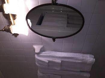 Hotel Nine-o-five Royal 3*