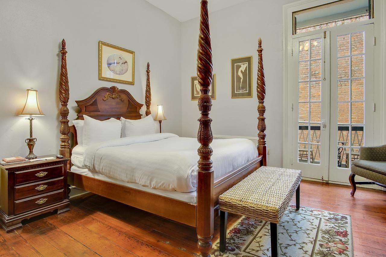 Rathbone Mansions Hotel