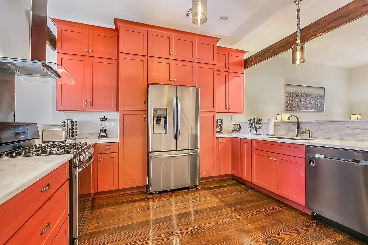 Apartment Spacious Loft-style 3br Townhouse By Hosteeva