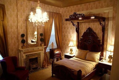 Cornstalk Inn 3*