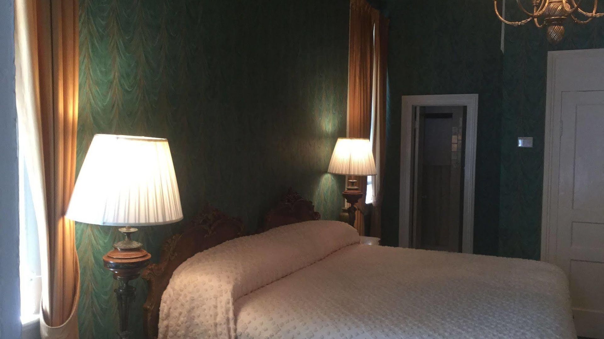 Hotel Nine-o-five Royal 3*