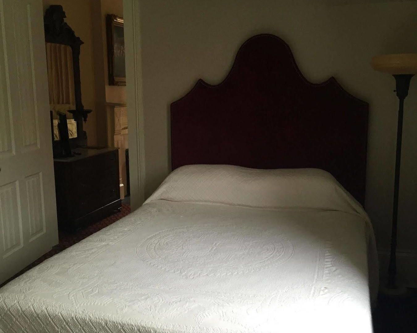 Nine-o-five Royal 3*