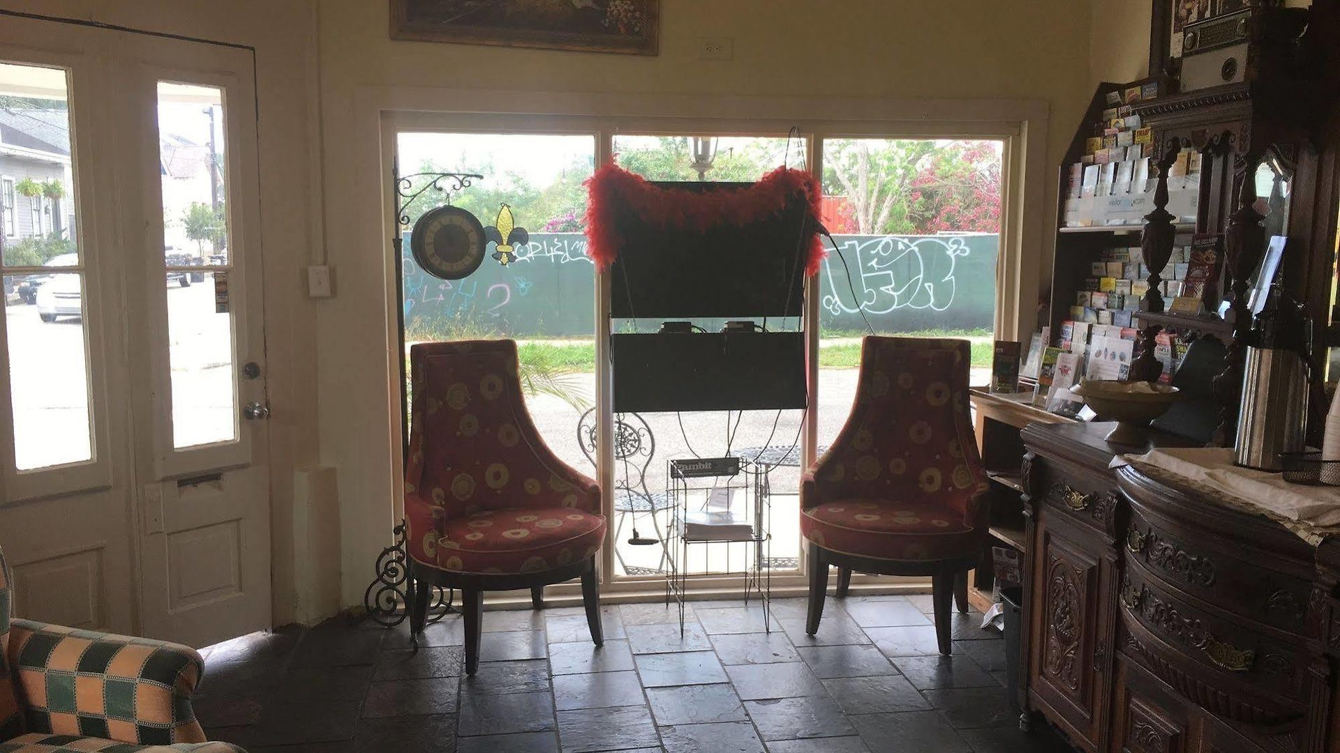Historic Mardi Gras Inn