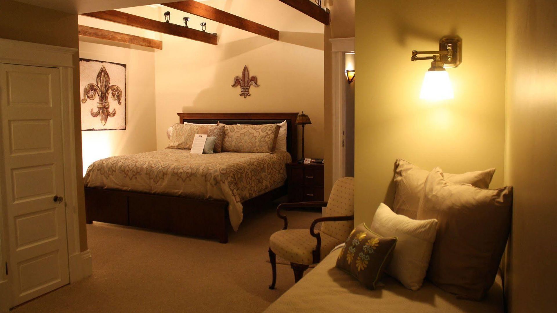 Canal Street Bed & Breakfast 3*