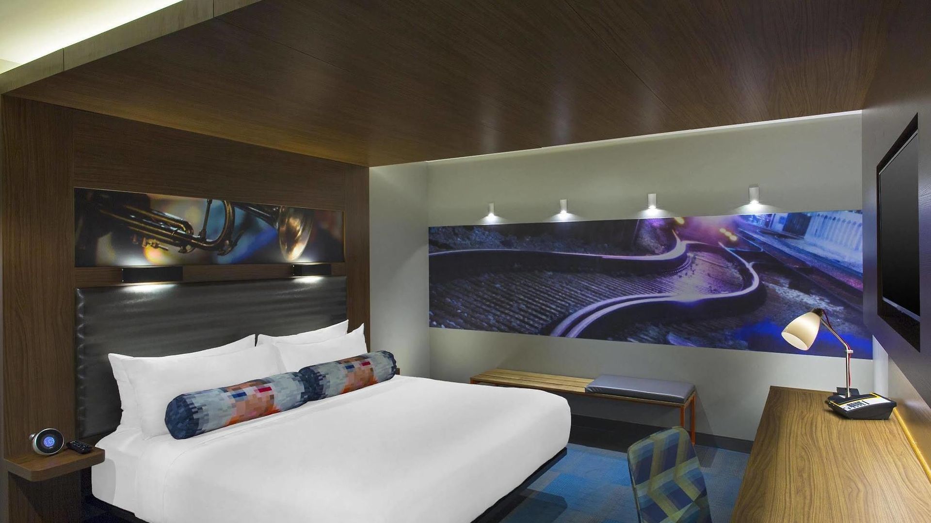 Aloft By Marriott Downtown Hotel 3*