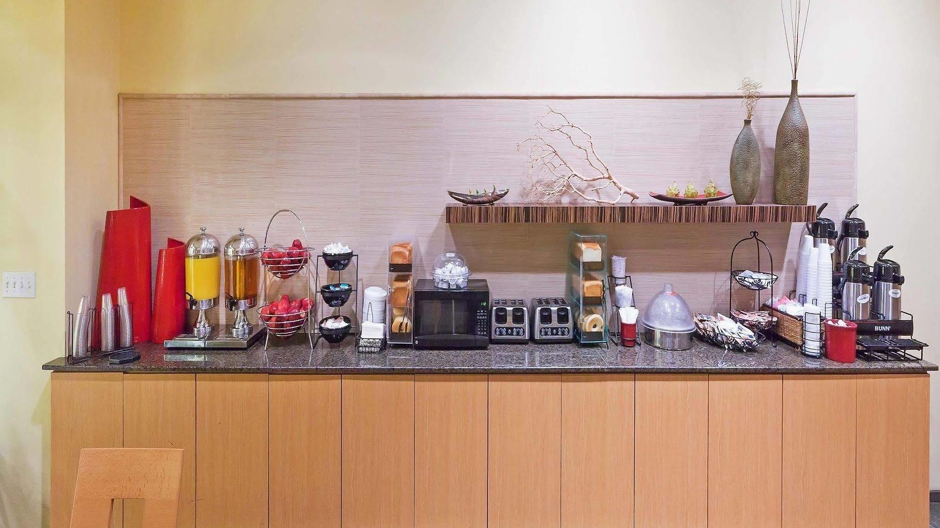 Hotel La Quinta & By Wyndham Downtown New Orleans