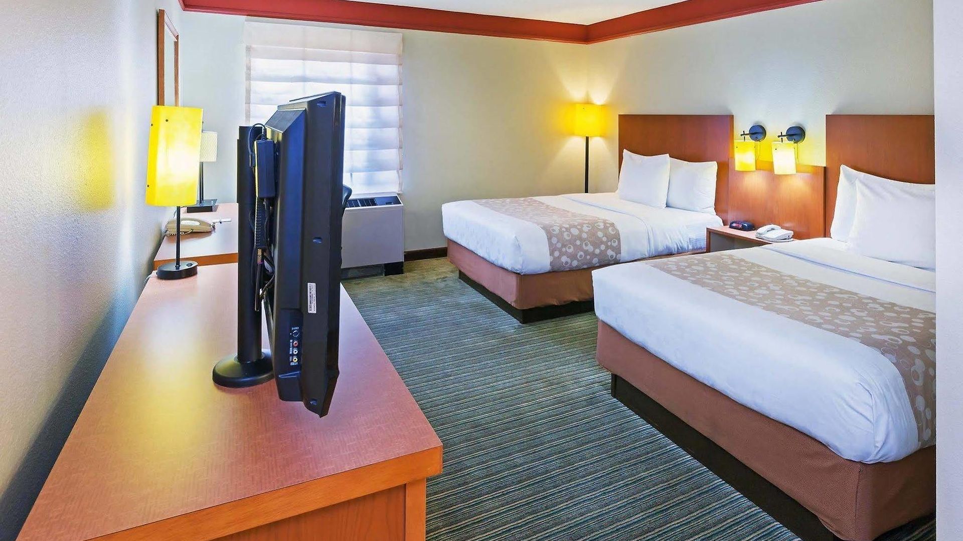 Hotel La Quinta & By Wyndham Downtown 3*