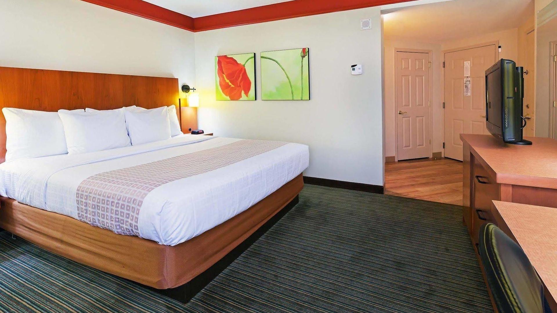 Hotel La Quinta & By Wyndham Downtown New Orleans