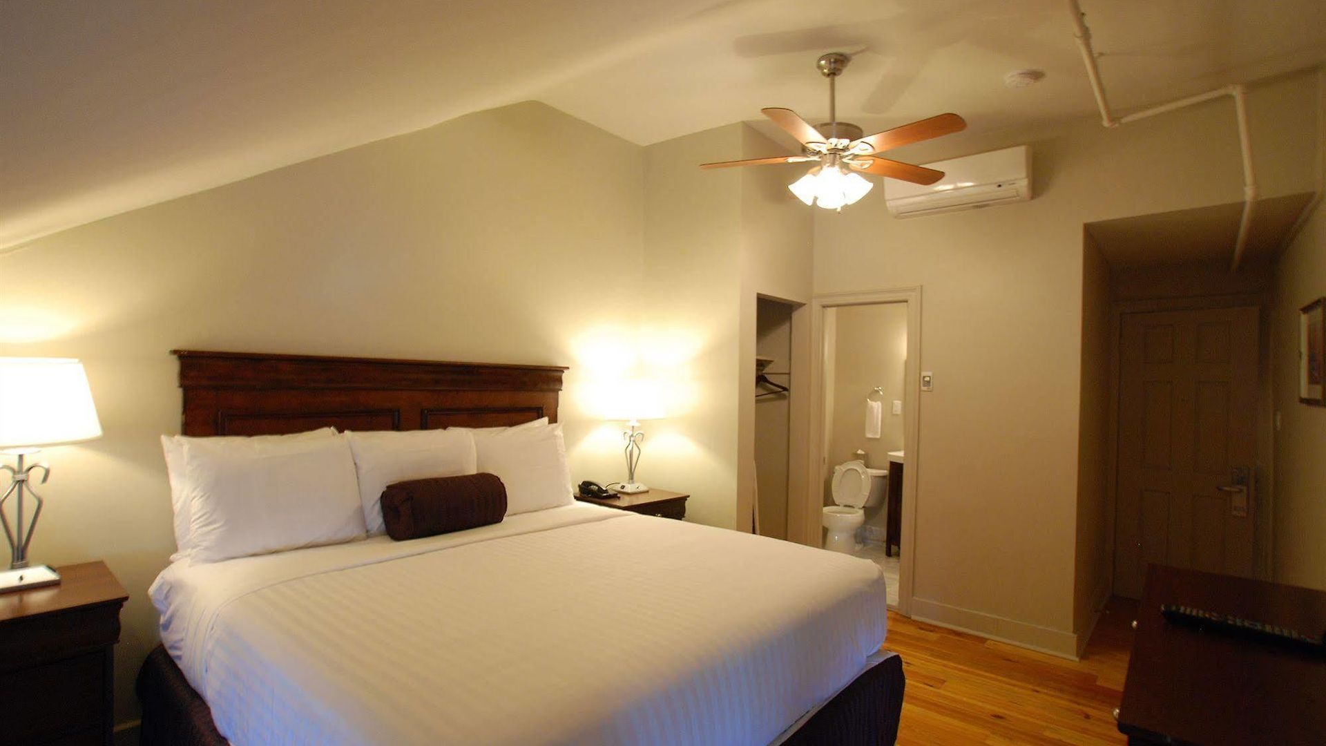 On St. Ann, A French Quarter 3*