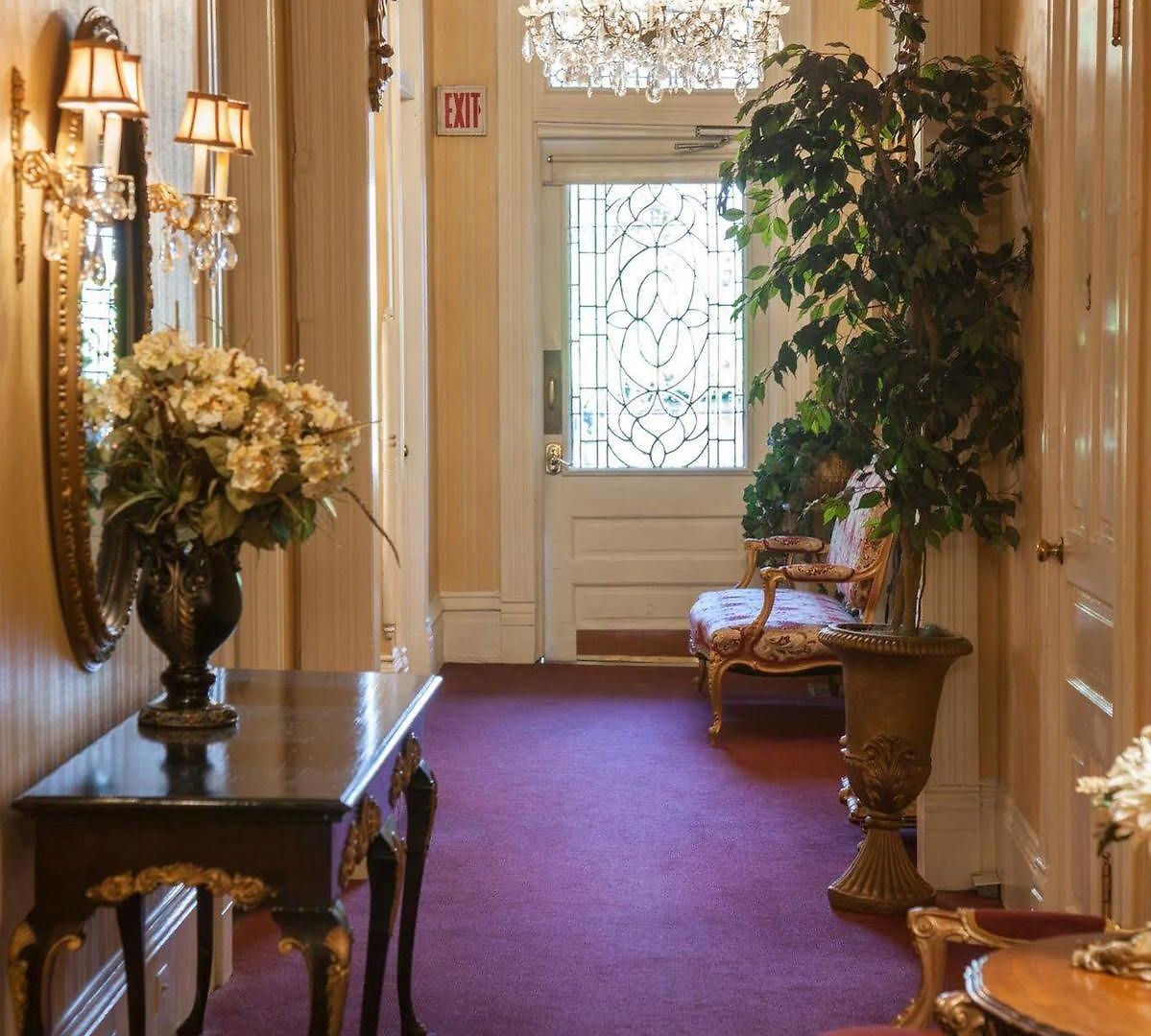Inn Cornstalk New Orleans