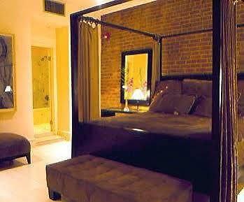 Royal 3* New Orleans