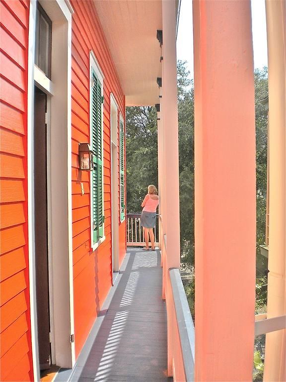 La Belle Esplanade Bed & Breakfast
