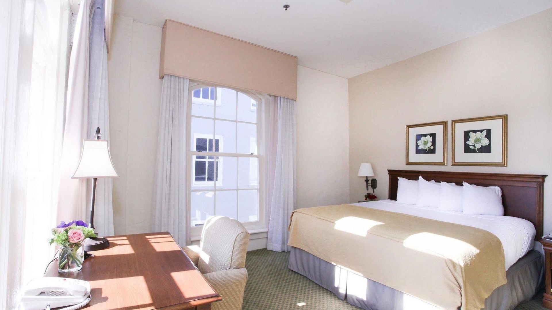 The Eliza Jane, Autograph Collection 4* New Orleans