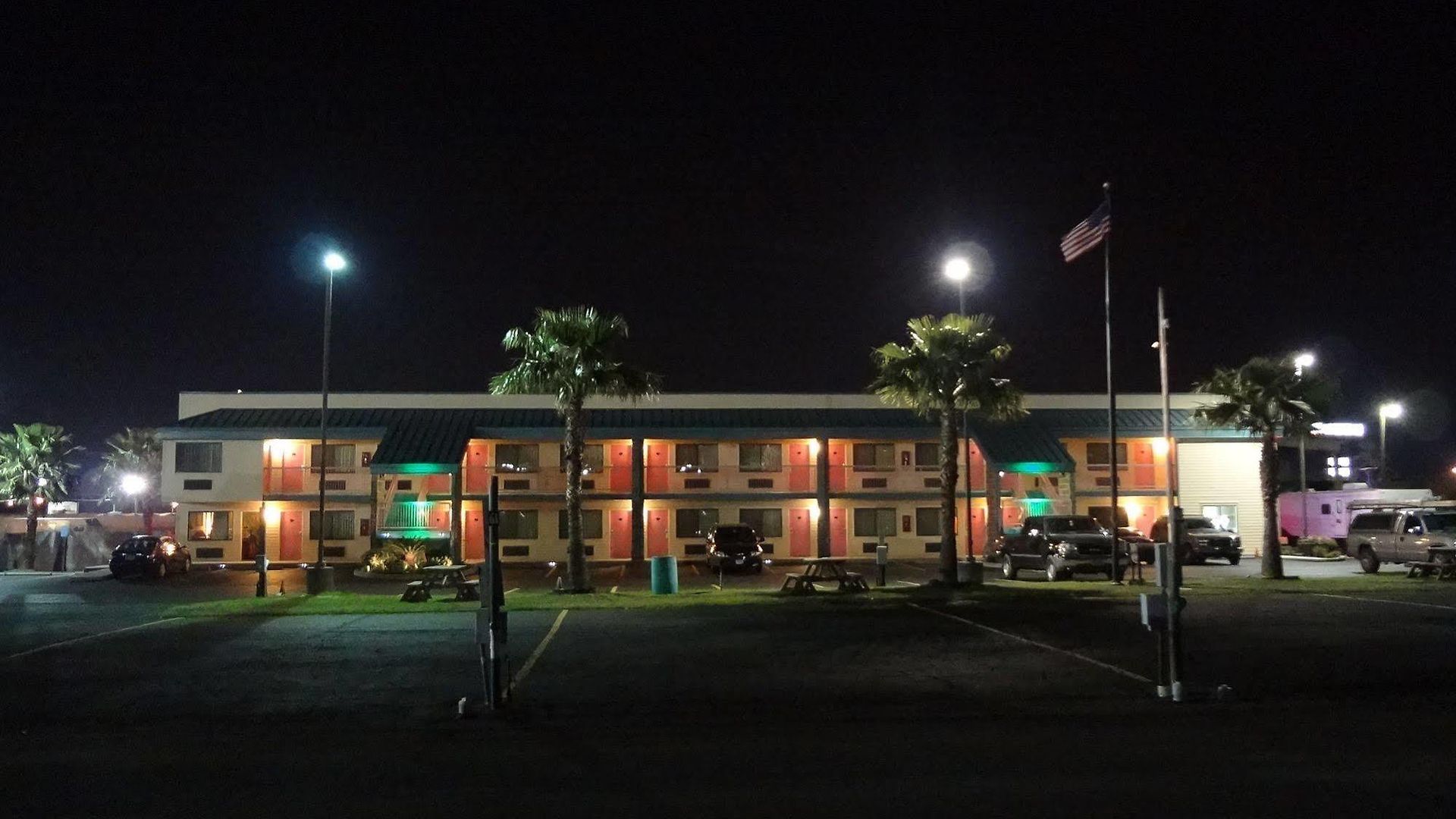 Hotel Nola & 4*
