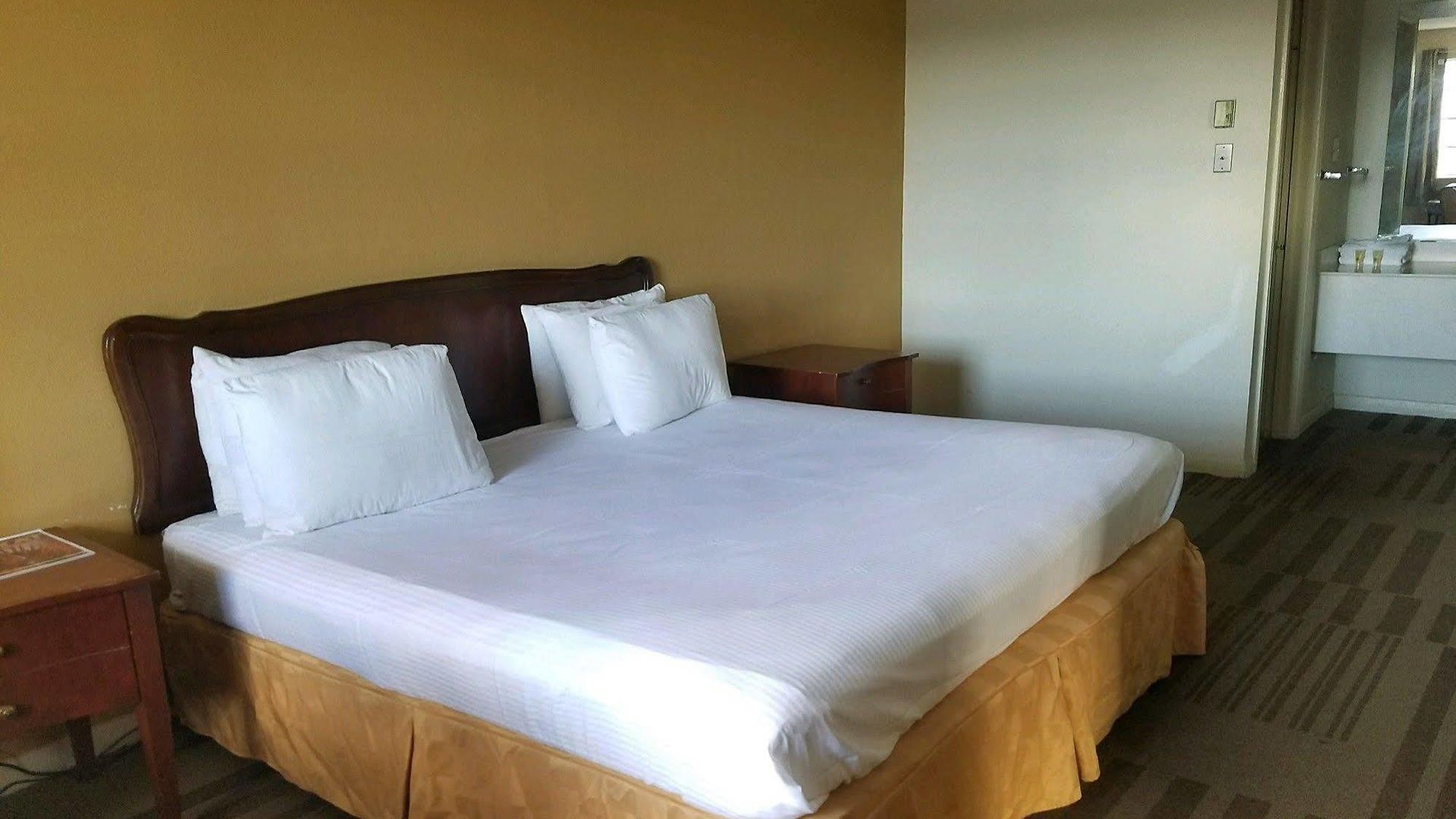 Midtown 2*
