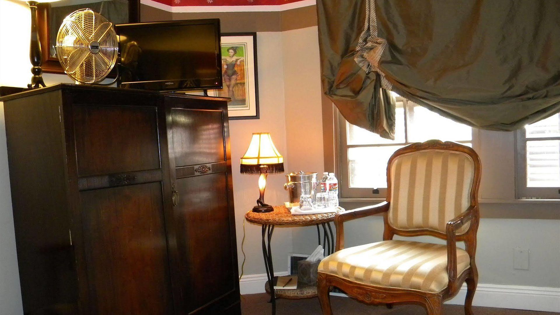 Maison De Macarty Bed & Breakfast