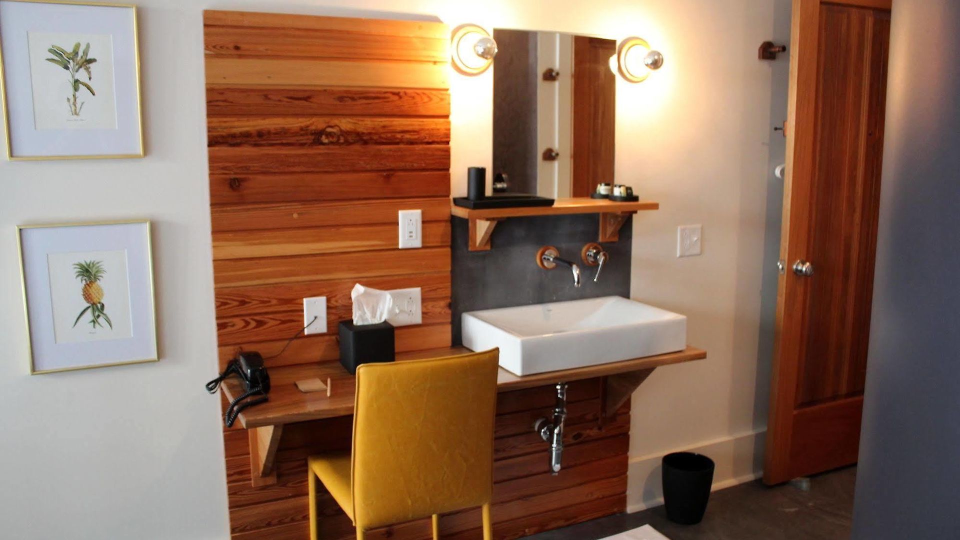 Catahoula Hotel 3*
