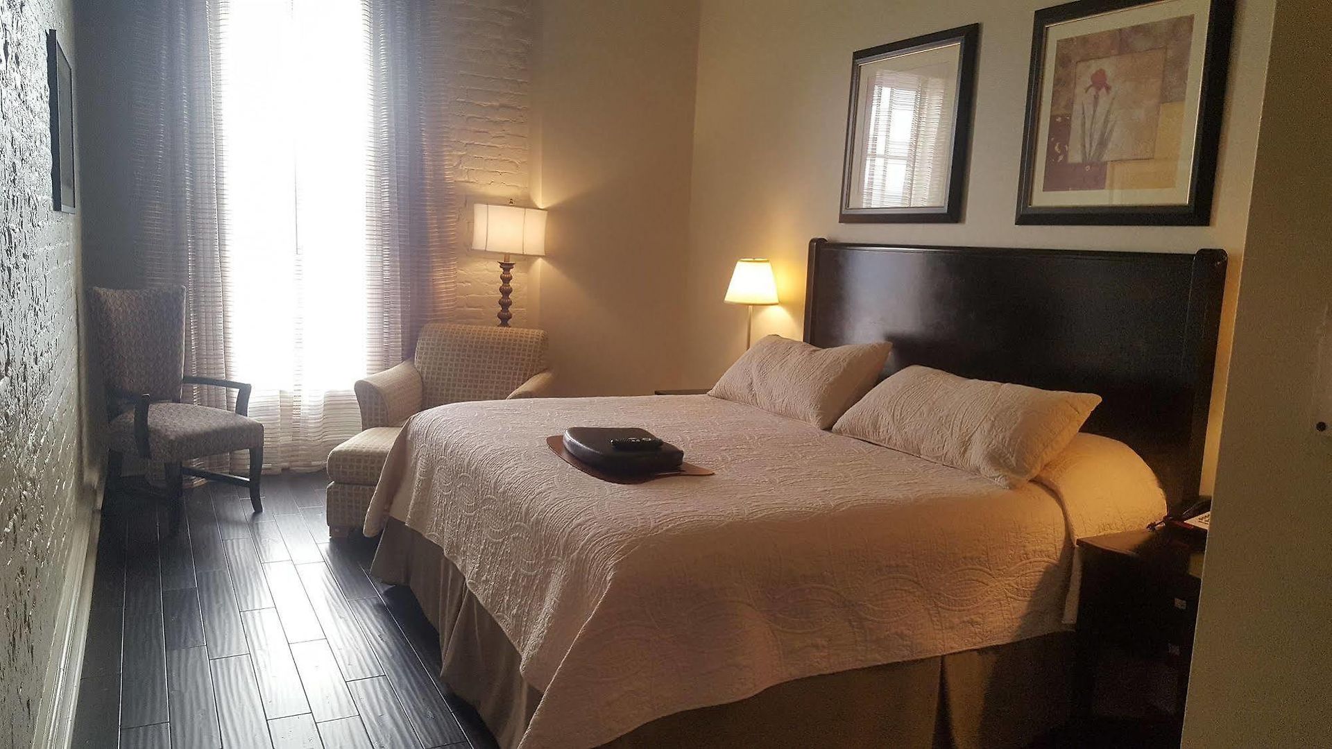 La Galerie French Quarter Hotel