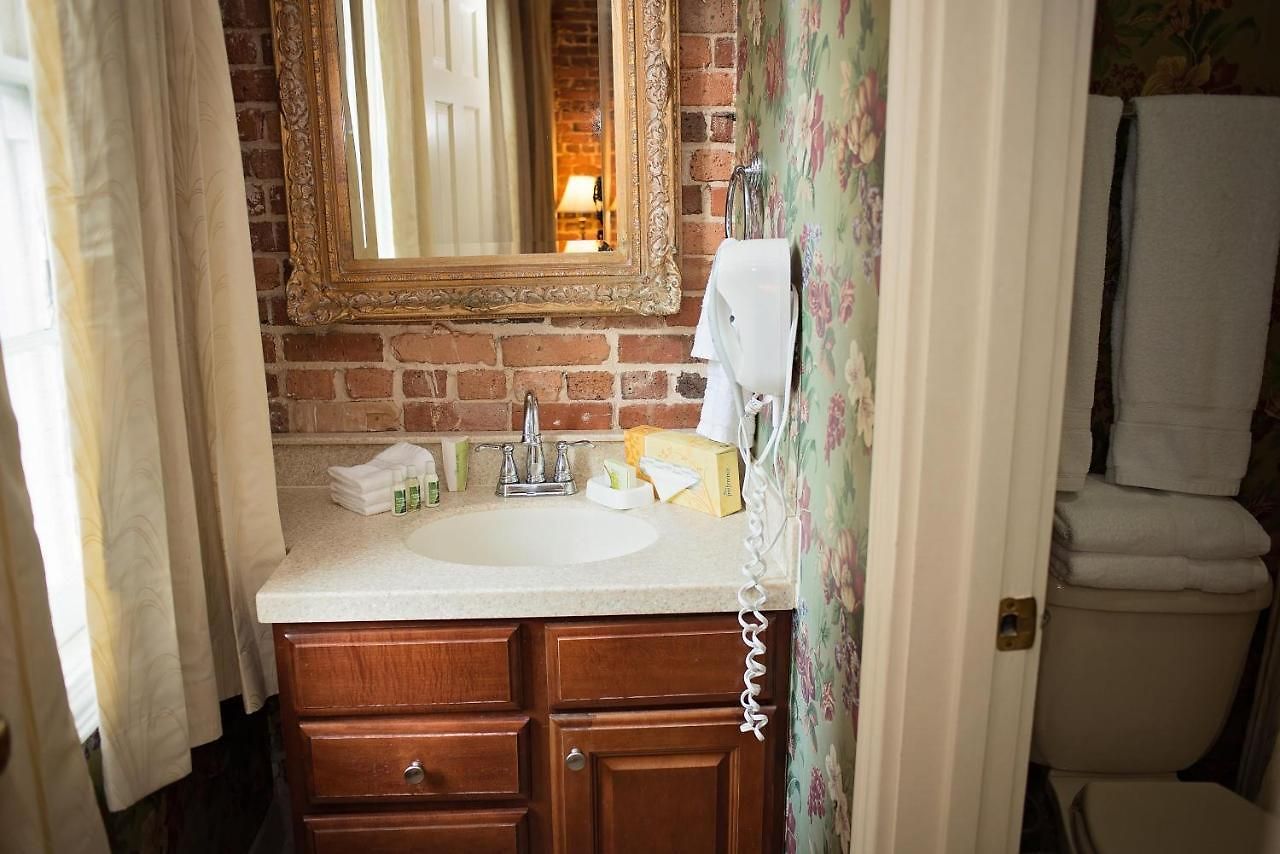 Hotel Quarter House 3*