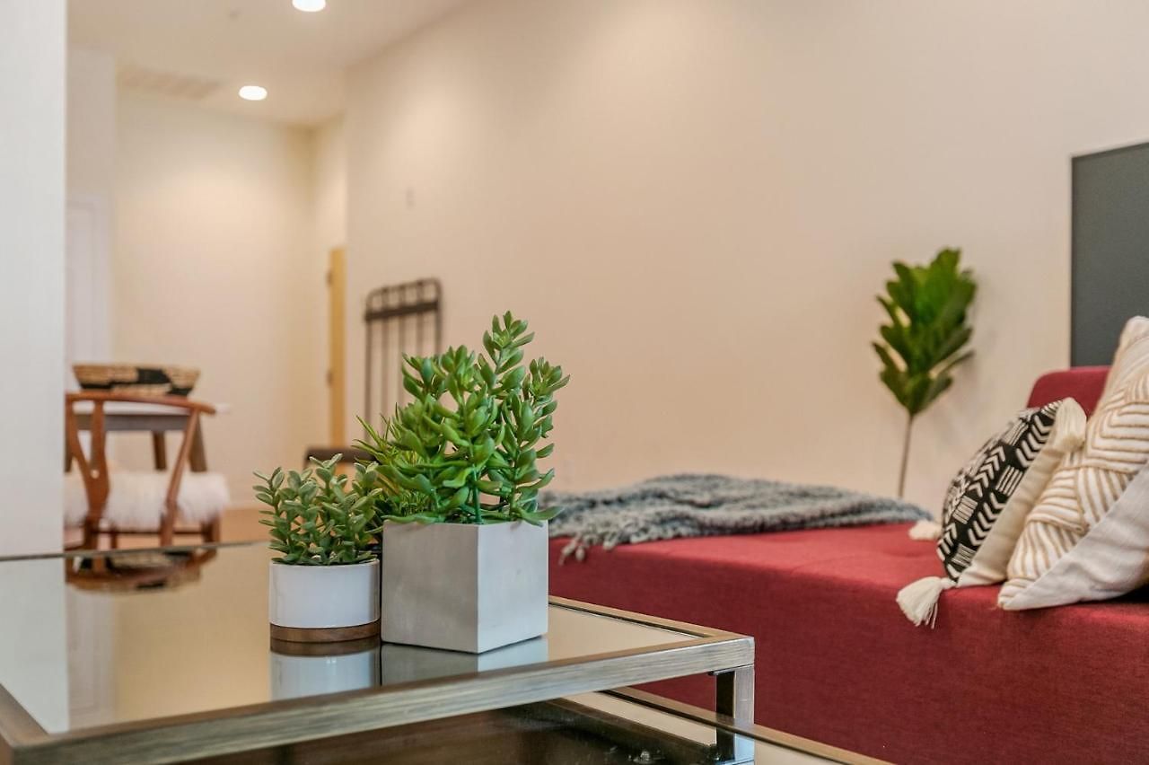 Delightful Arts/warehouse District Suites By Sonder Aparthotel