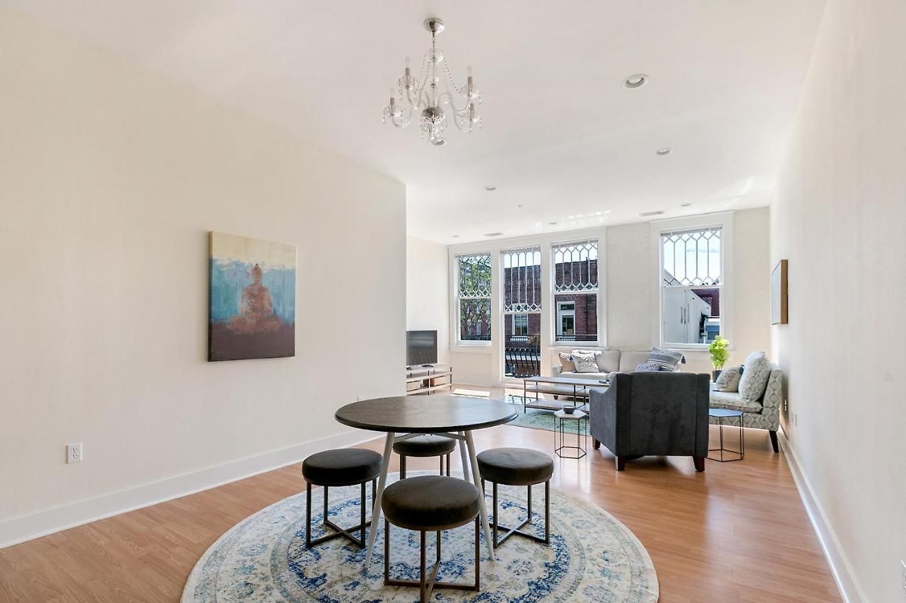 Delightful Arts/warehouse District Suites By Sonder Aparthotel