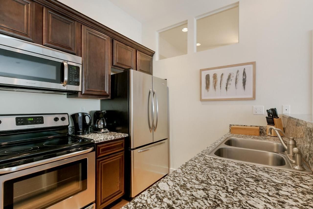Delightful Arts/warehouse District Suites By Sonder Aparthotel
