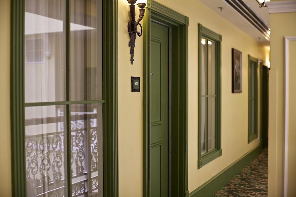 Club Wyndham La Belle Maison Resort New Orleans