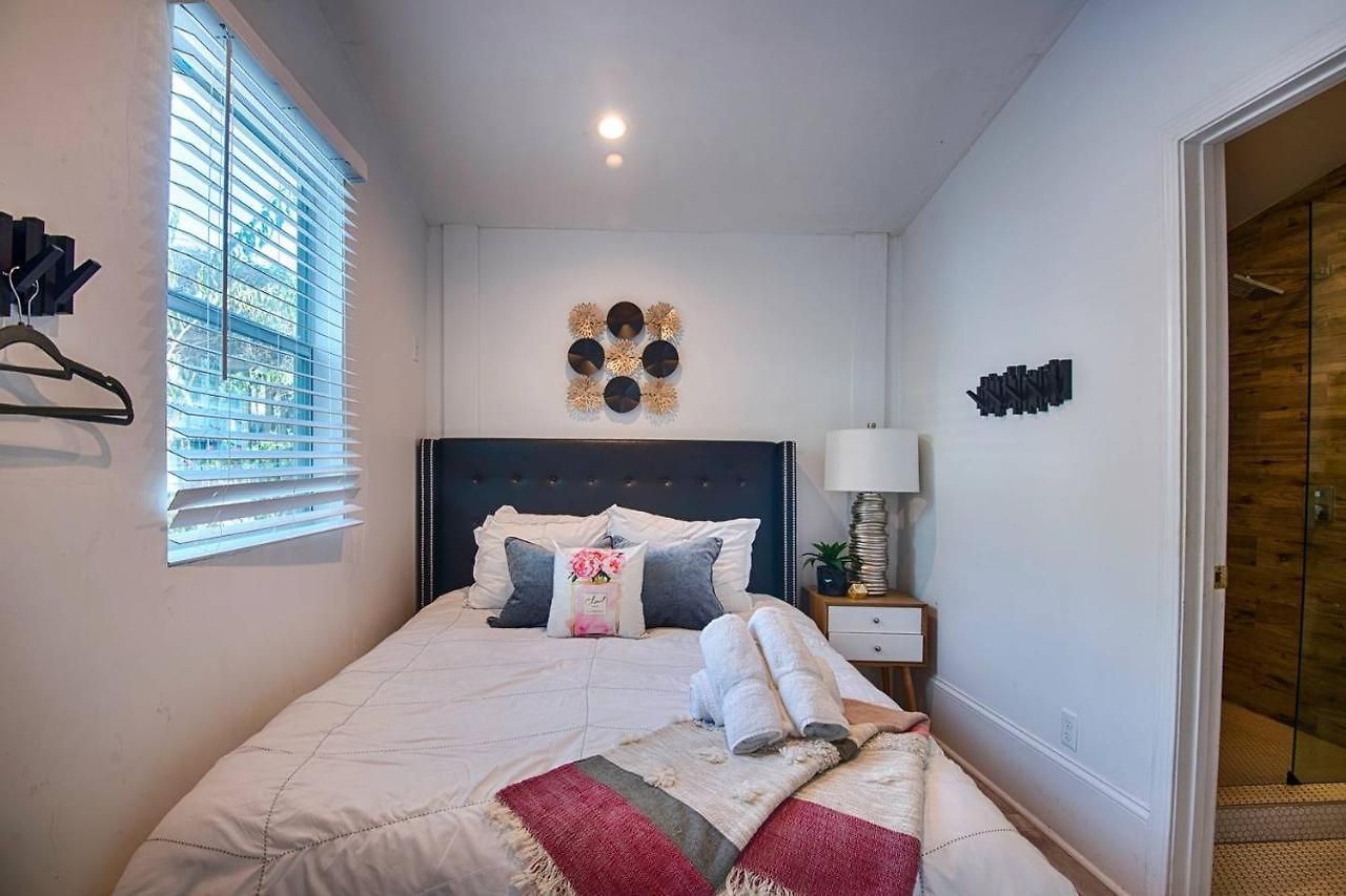 Villa Five Br - Sleeps 10! Steps From French Quarter New Orleans