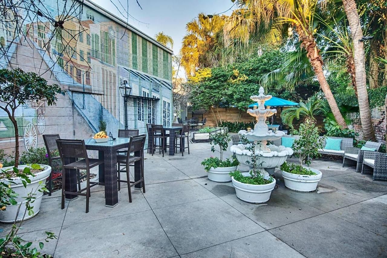 7 Bedroom - Sleeps 14! Next To Bourbon Street New Orleans
