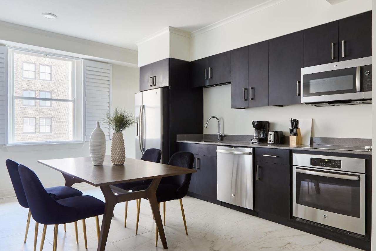 Sophisticated Canal Street Suites By Sonder Aparthotel New Orleans