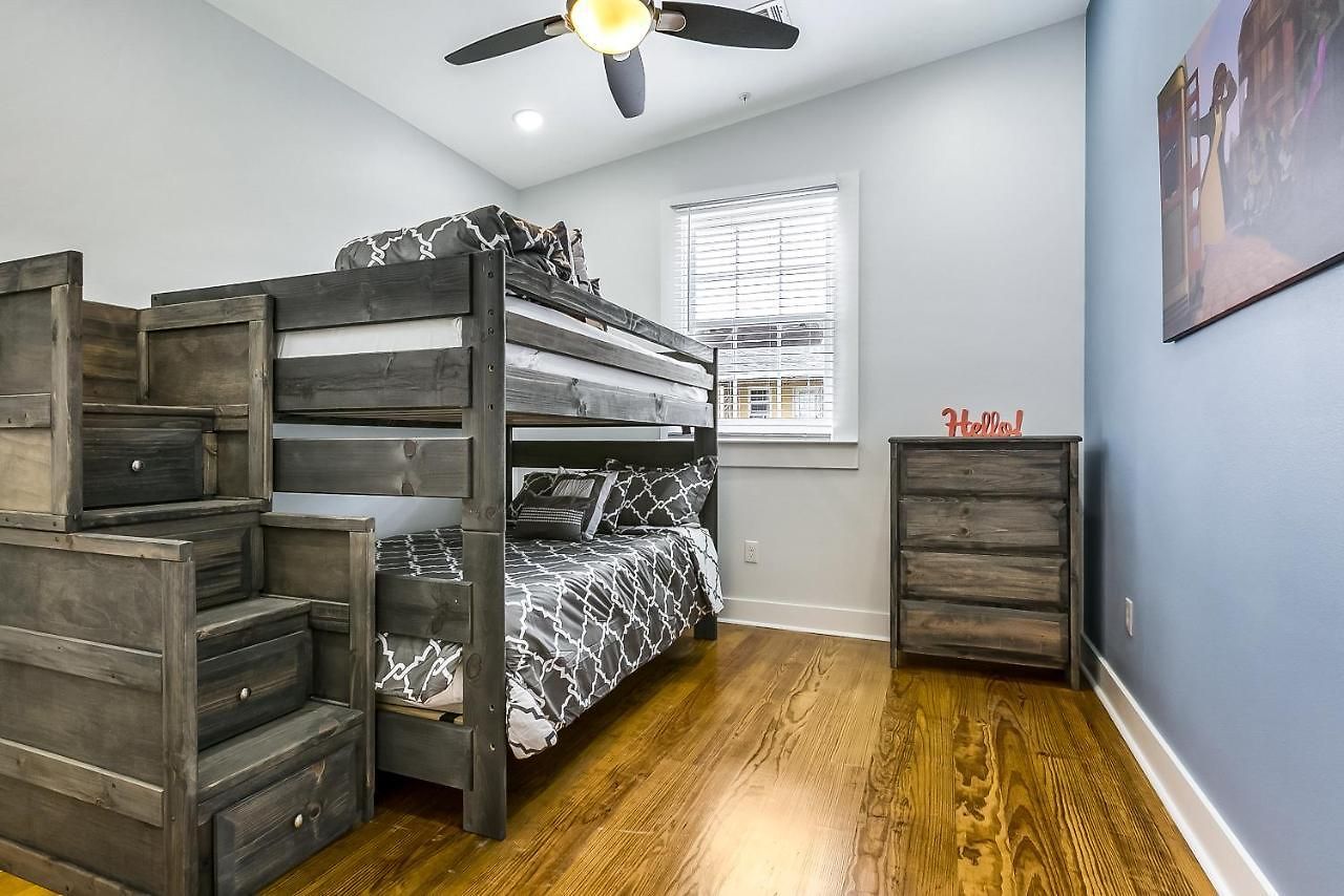 4br With Luxury Amenities Apartment New Orleans