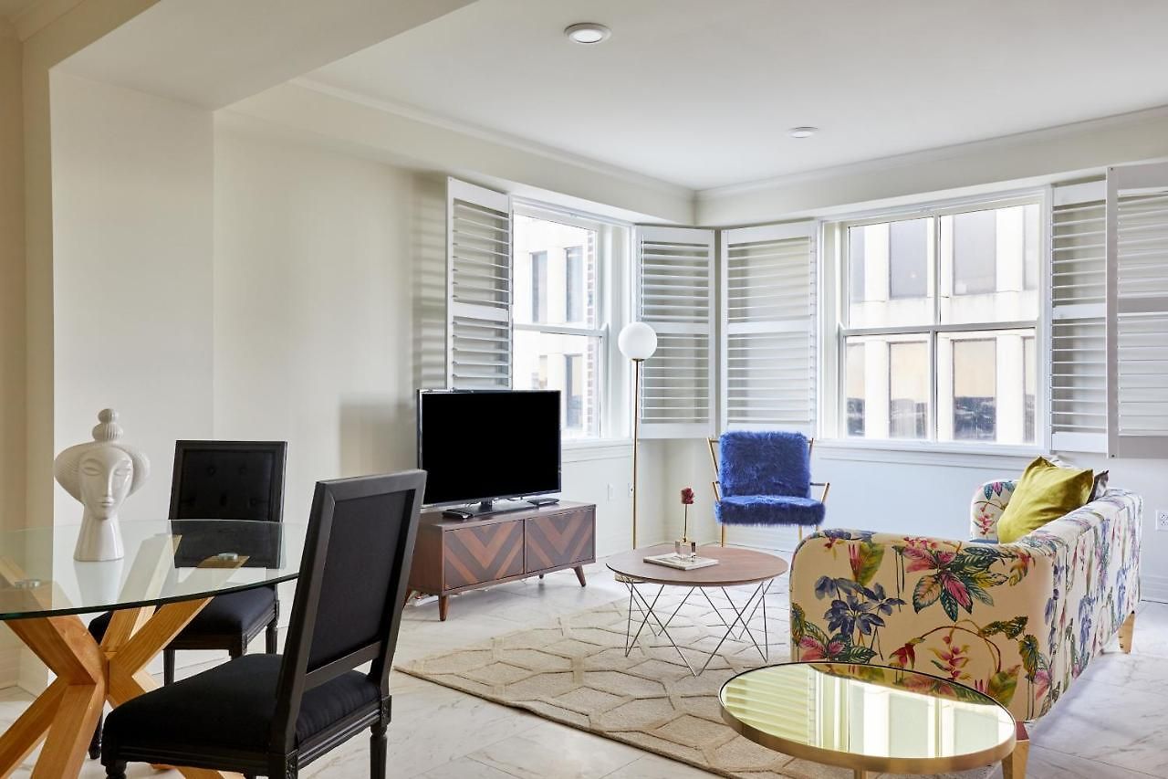 Charming Canal Street Suites By Sonder New Orleans