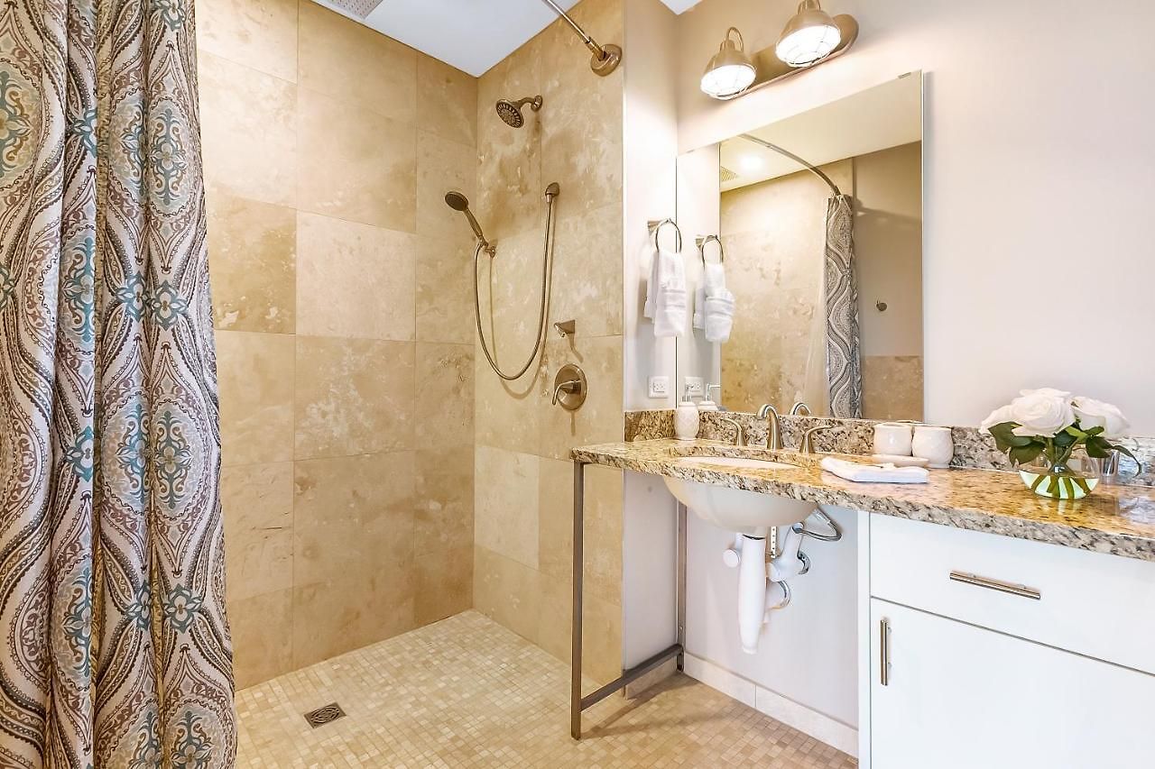 2 Bedroom Elegant In Downtown Apartment New Orleans