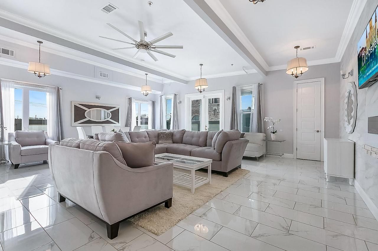 Stunning Penthouse In The Heart Of The *