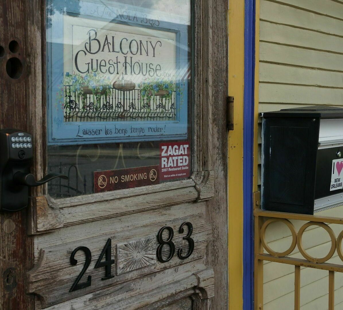 Balcony Bed & Breakfast