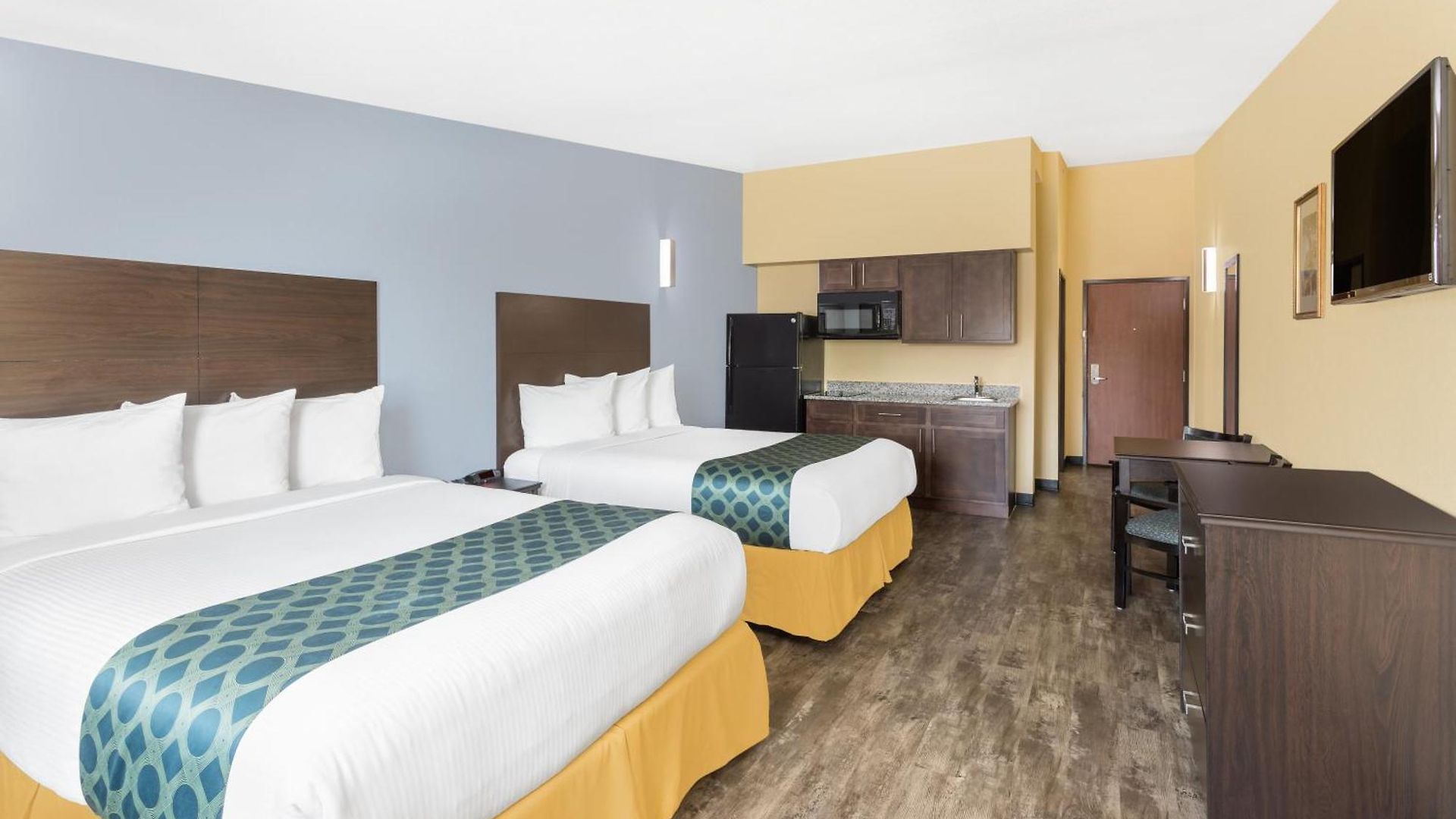Days By Wyndham Pontchartrain Hotel