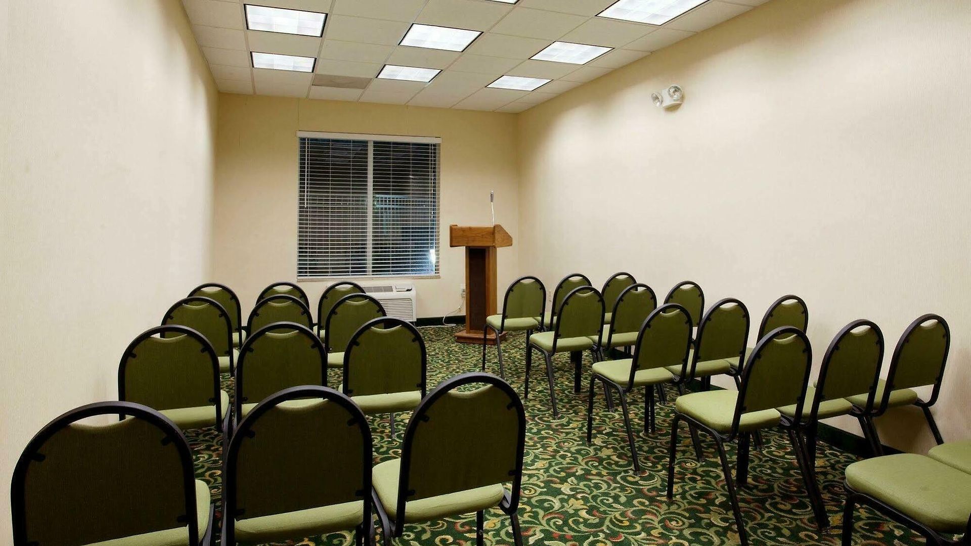 Express East By Ihg 2* New Orleans