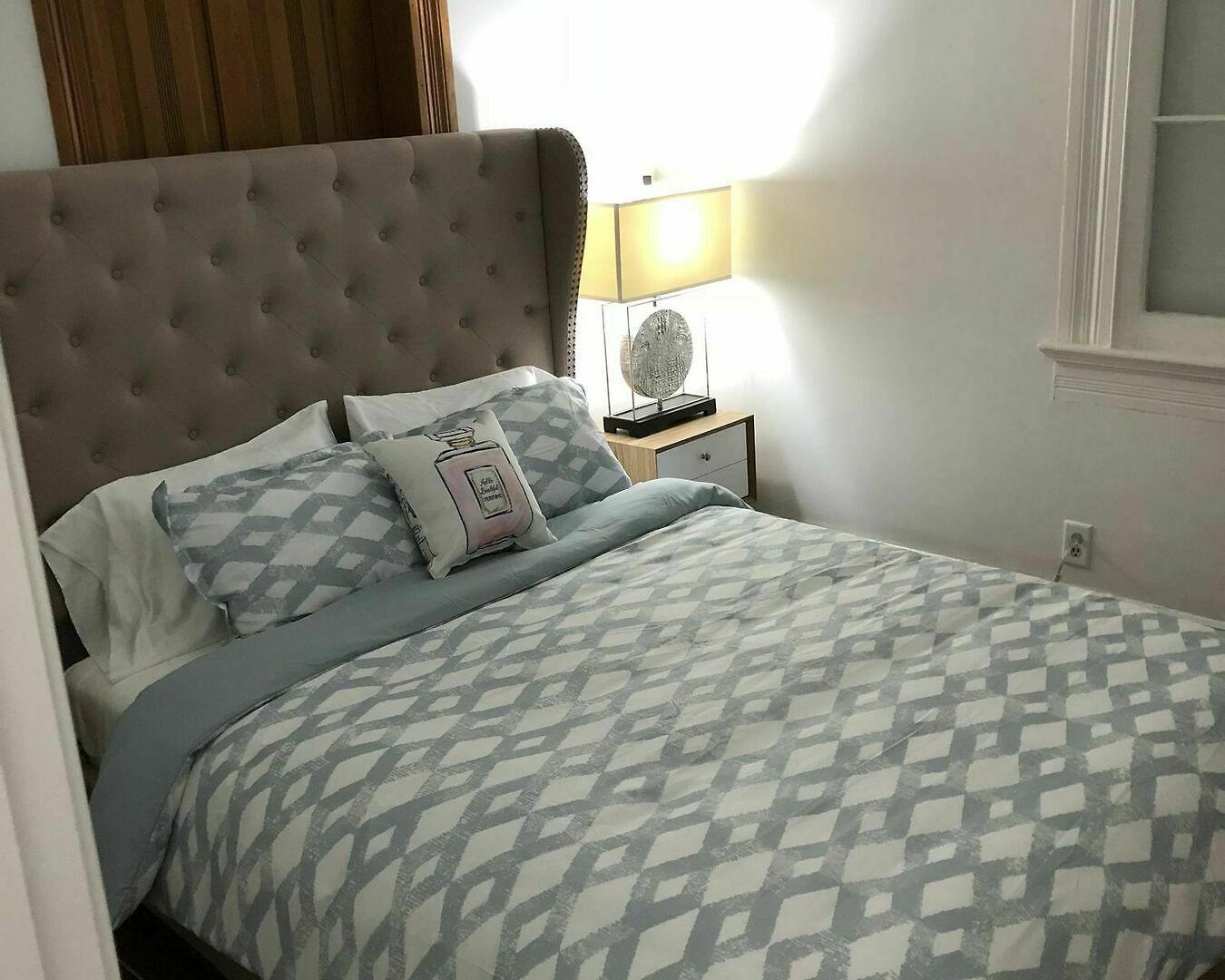 5 Bedroom - Sleeps 10! Location Next To French Quarter! 3*