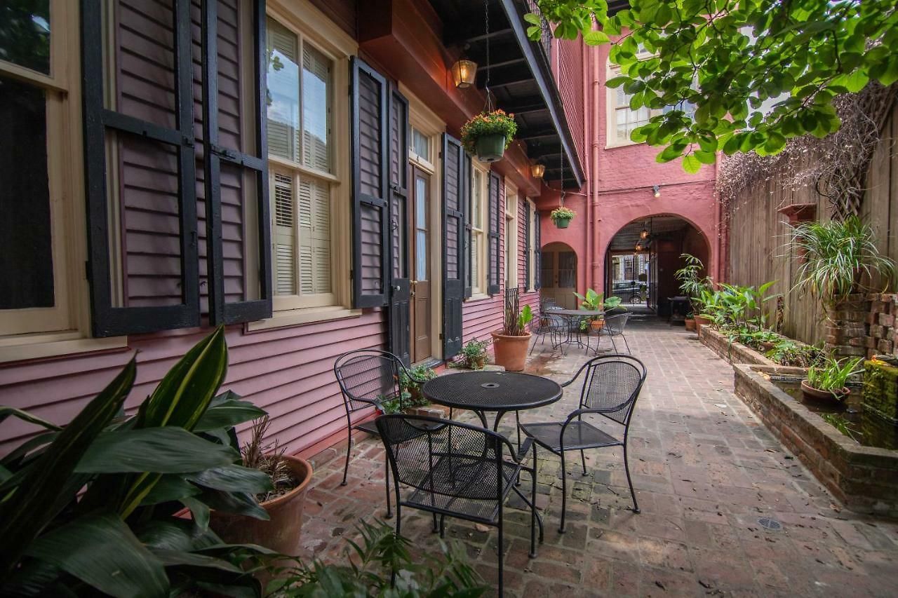 The Courtyards French Quarter *